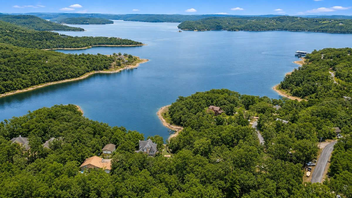Beaver Lake Cabin