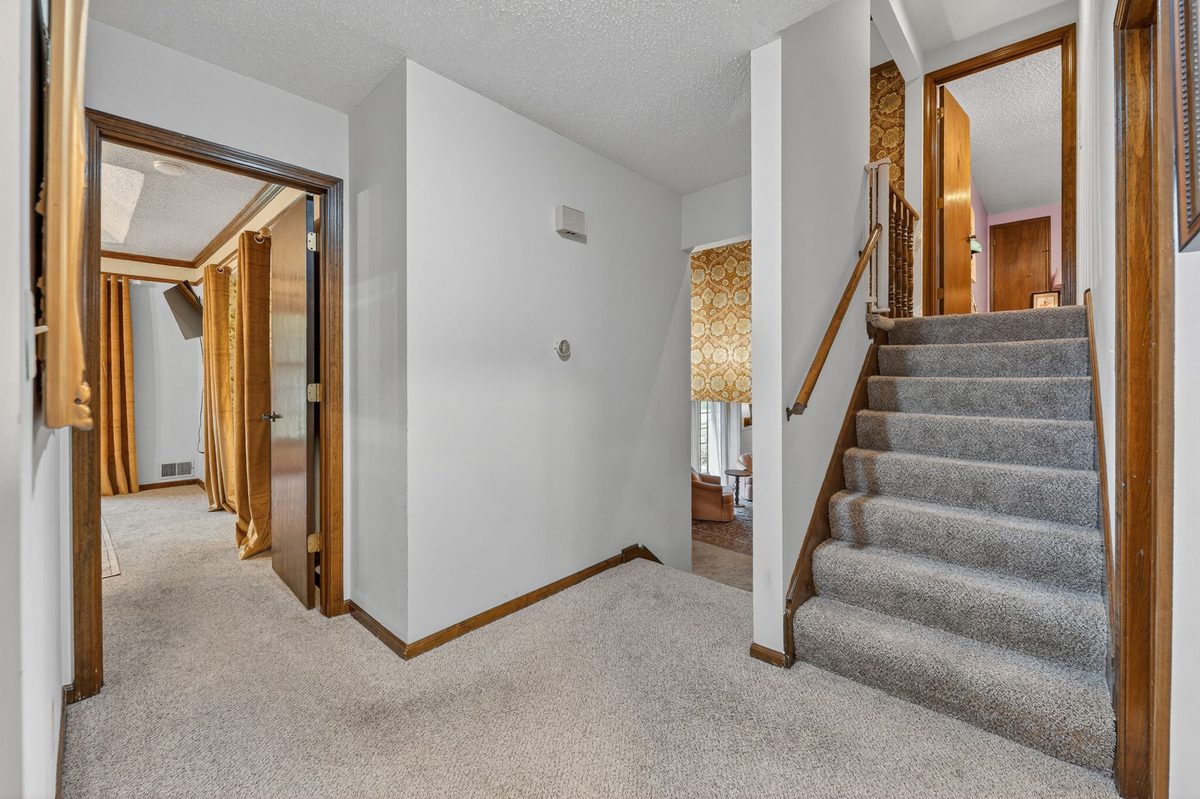 Blue Springs Home