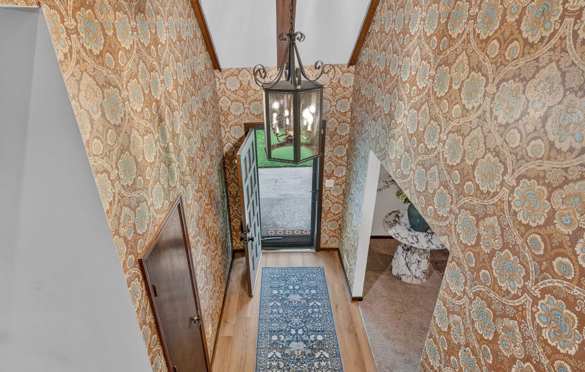 Blue Springs Home