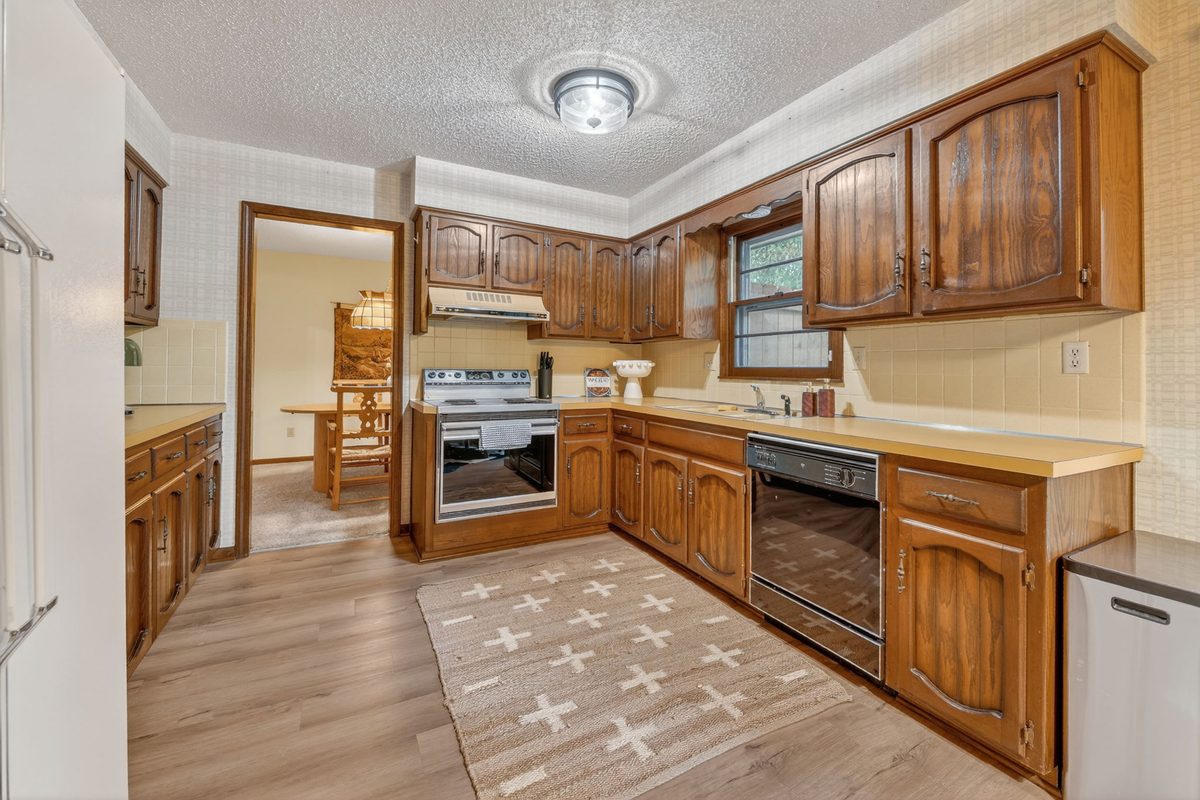 Blue Springs Home