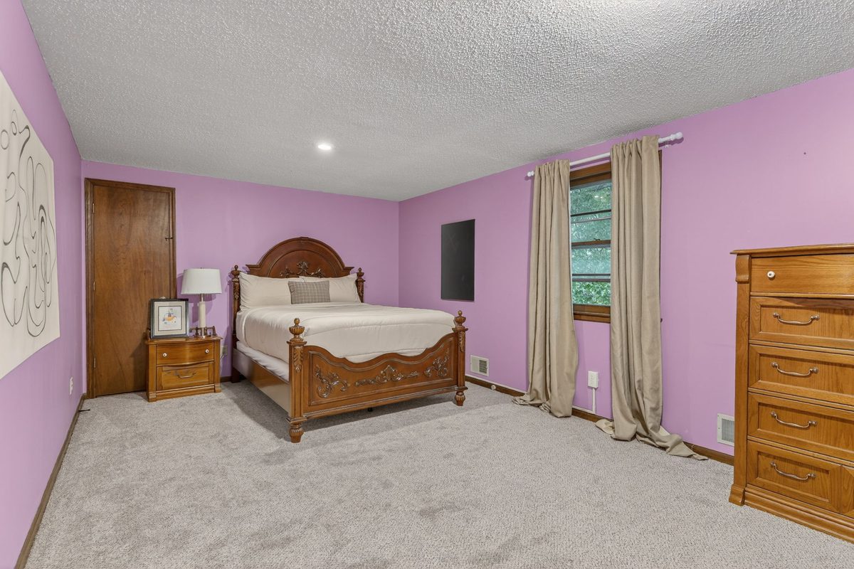 Blue Springs Home