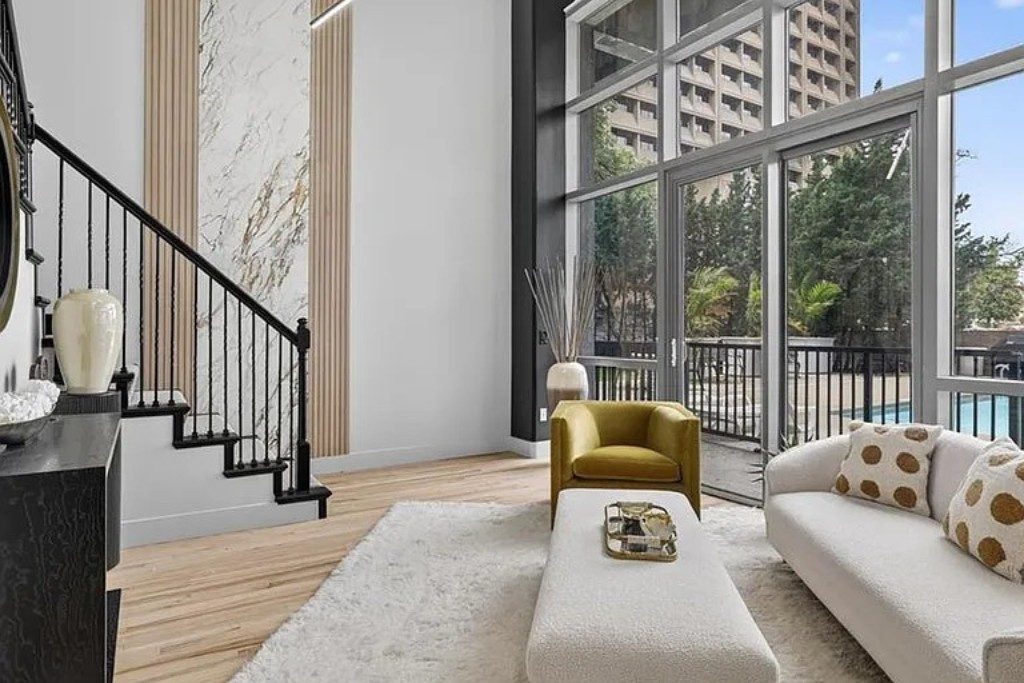 Admiral Condo