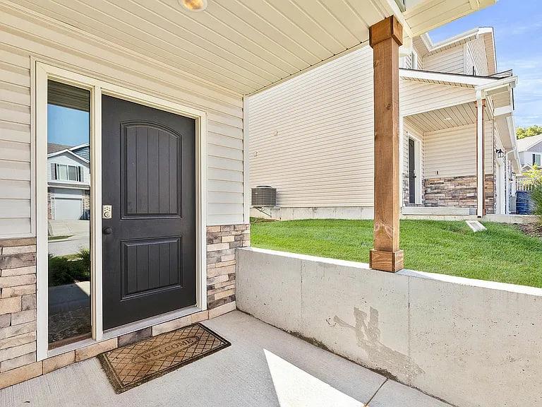 Lakeview Town Homes