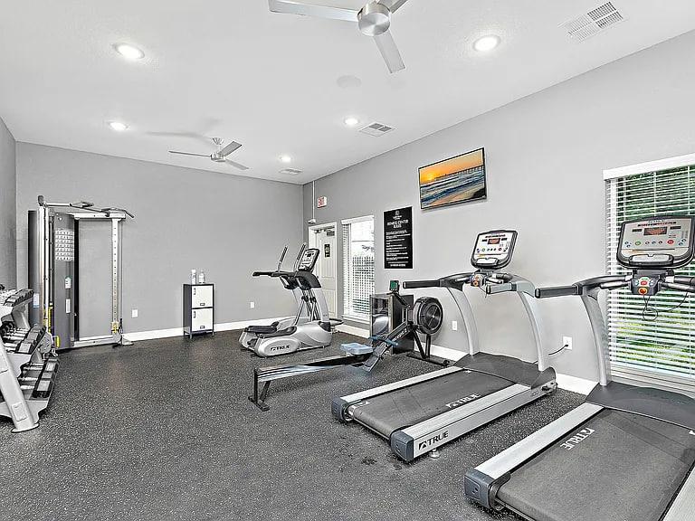 Lakeview Town Homes