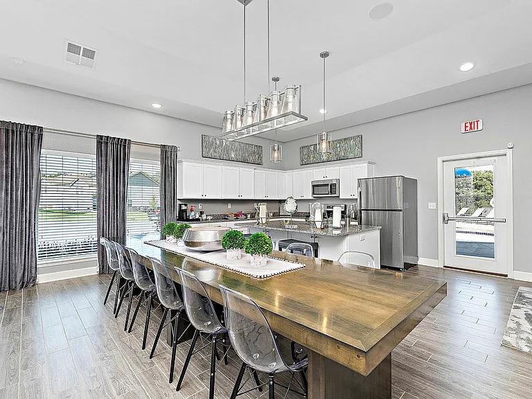 Lakeview Town Homes