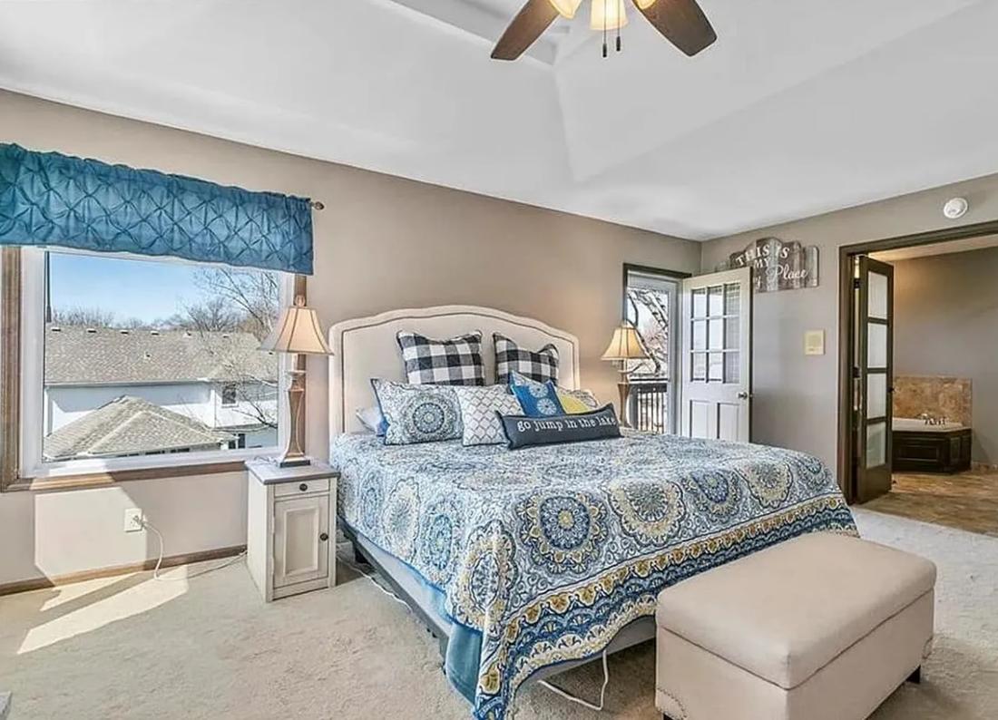 Raintree Lake House