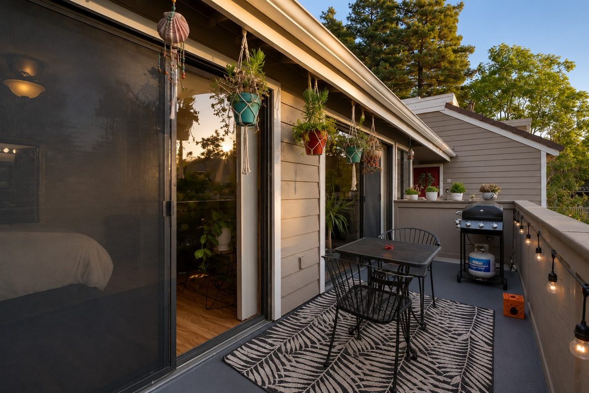 Shadowridge House