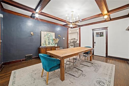 Valentine House
